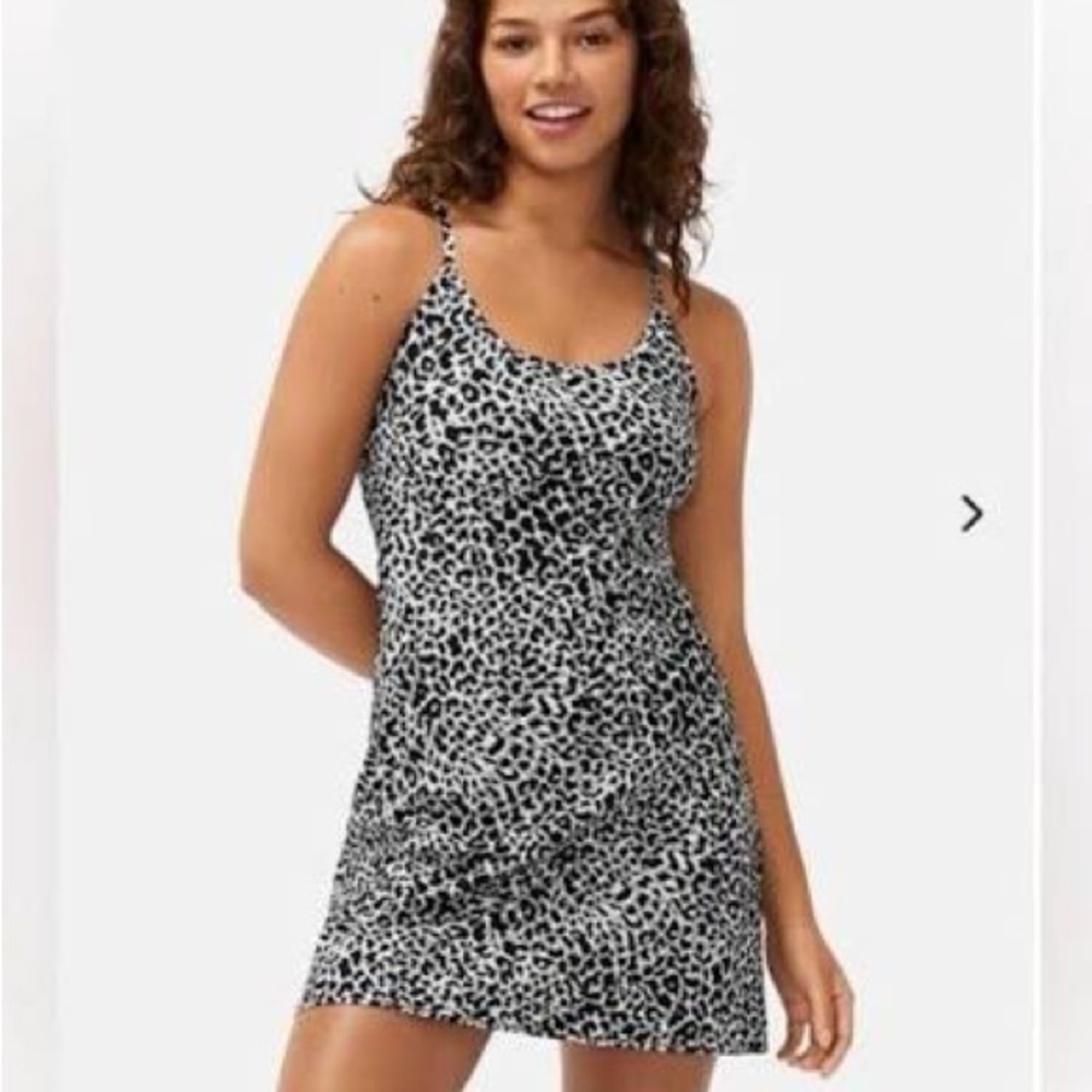 Leopard Print OV Exercise Dress